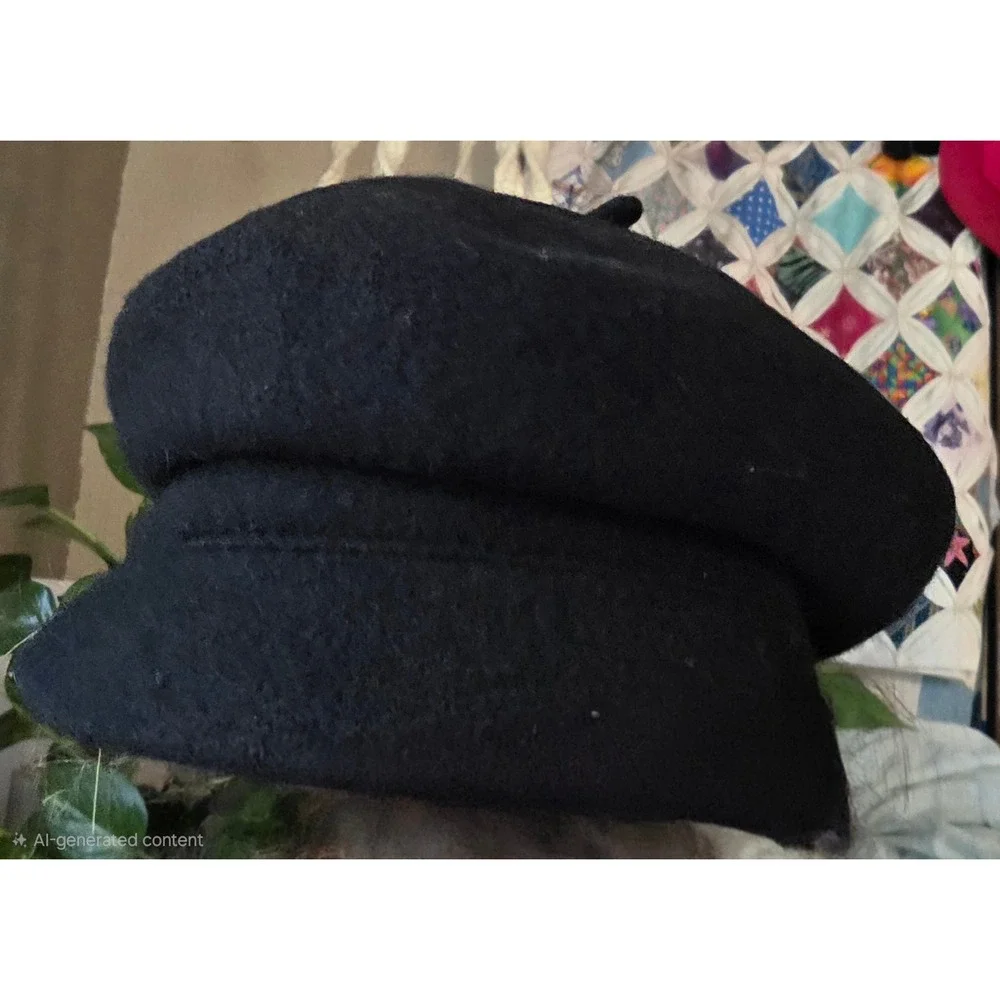 & Other Stories Newsboy Cap Women M Black NWT 100% Wool Paris Atelier Hat
